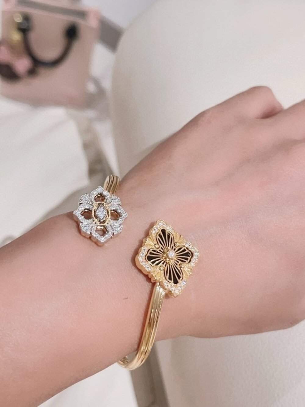 Buccellati Double Flower Diamond Bangle